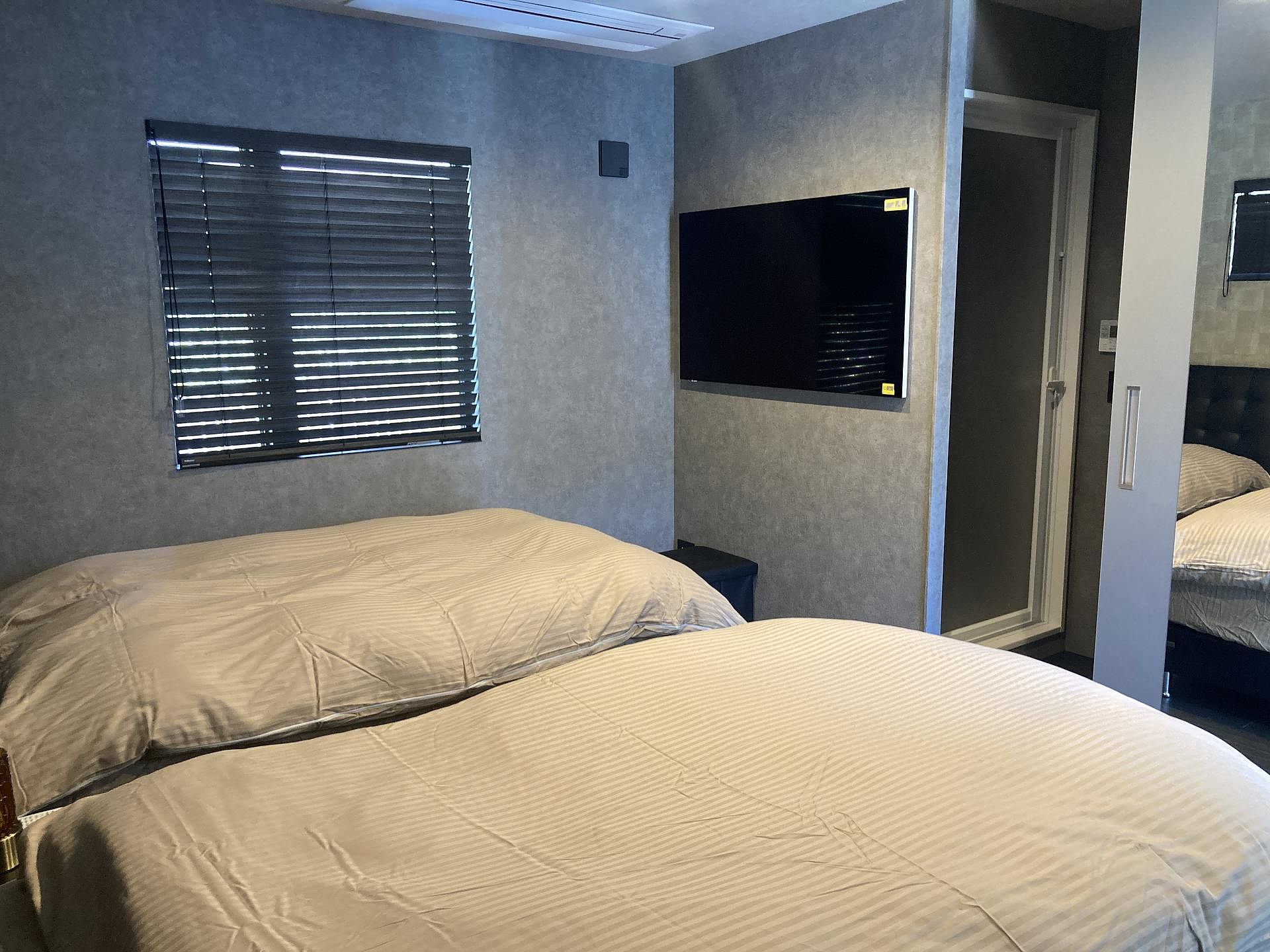 メインベッドルーム