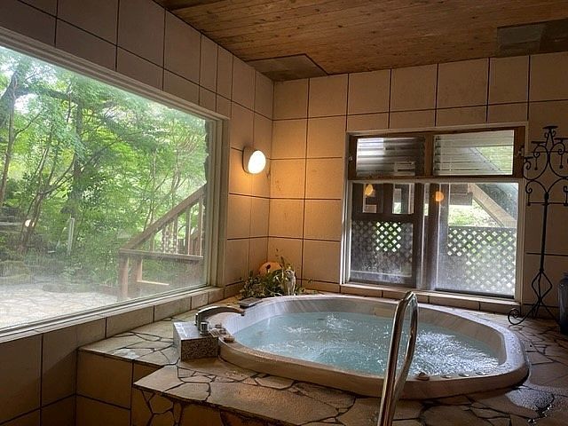 癒しの森 貸別荘 リゾート倶楽部スターヒルズ/デラックスログハウス-image