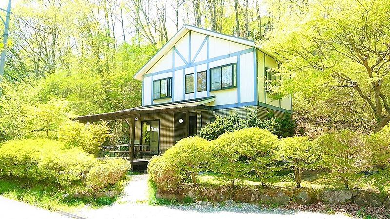 大人数でのご利用も可能な秘密部屋付き3LDK・駐車場も3台程度駐車可能です