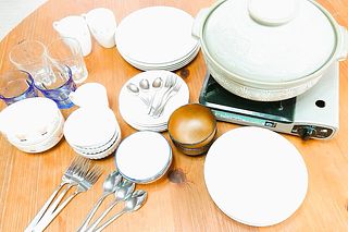 食器類一部・BBQ用の網・トング・チャッカマンもご用意しています