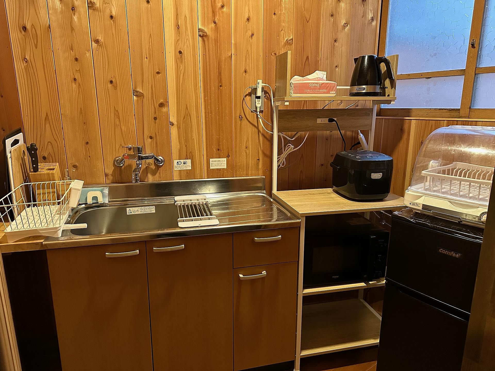 宿泊棟１階（キッチン）