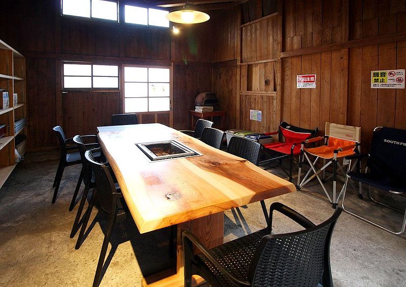 バーベキュー棟