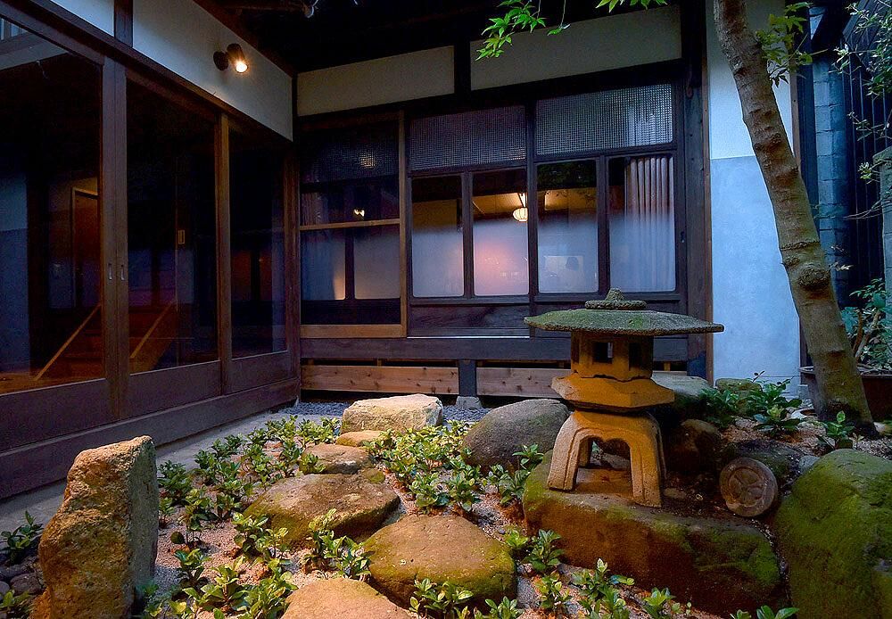 宿泊棟　中庭