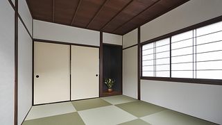 ハナレ2階奥のお部屋。小さな床の間がある和室です。