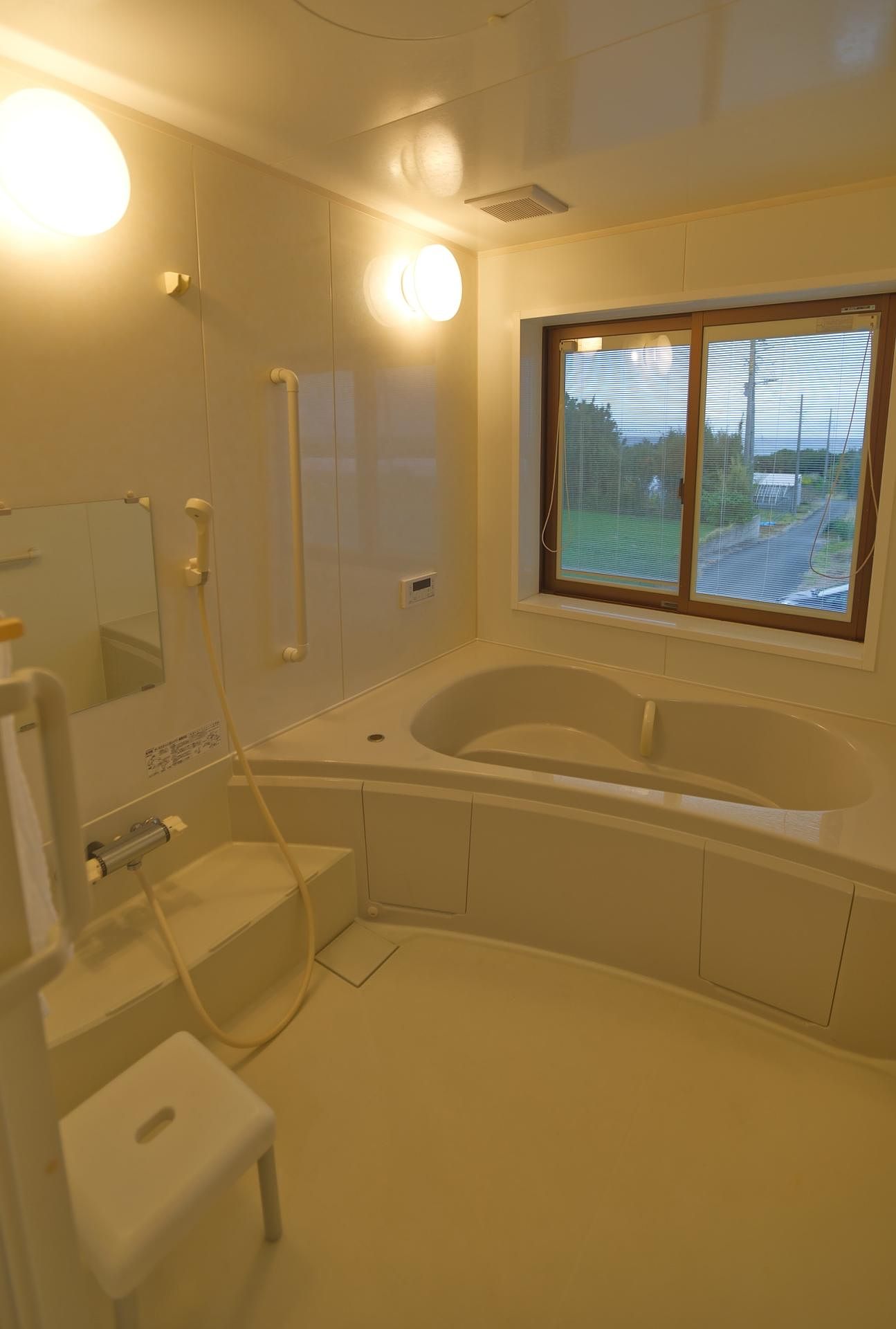 Ocean villa mint-image