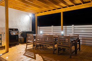 BBQスペース、Weber社製大型ガスグリルを設置。