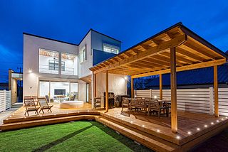 適度な照明にて夜間も不自由ありません。