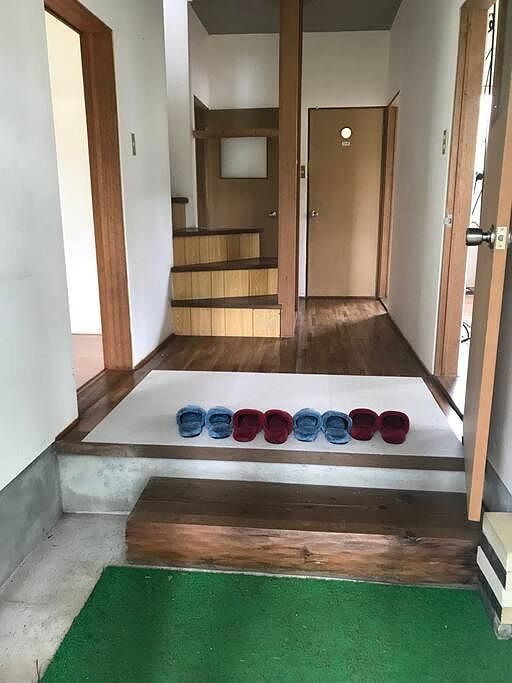 レトロな作りですが、屋内はとても広いです。