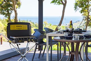 広い庭にプライベートBBQ施設