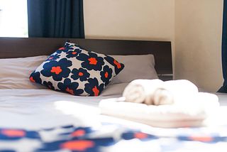 和モダンで統一された室内