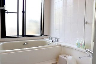 伊豆イグジット中央館-image