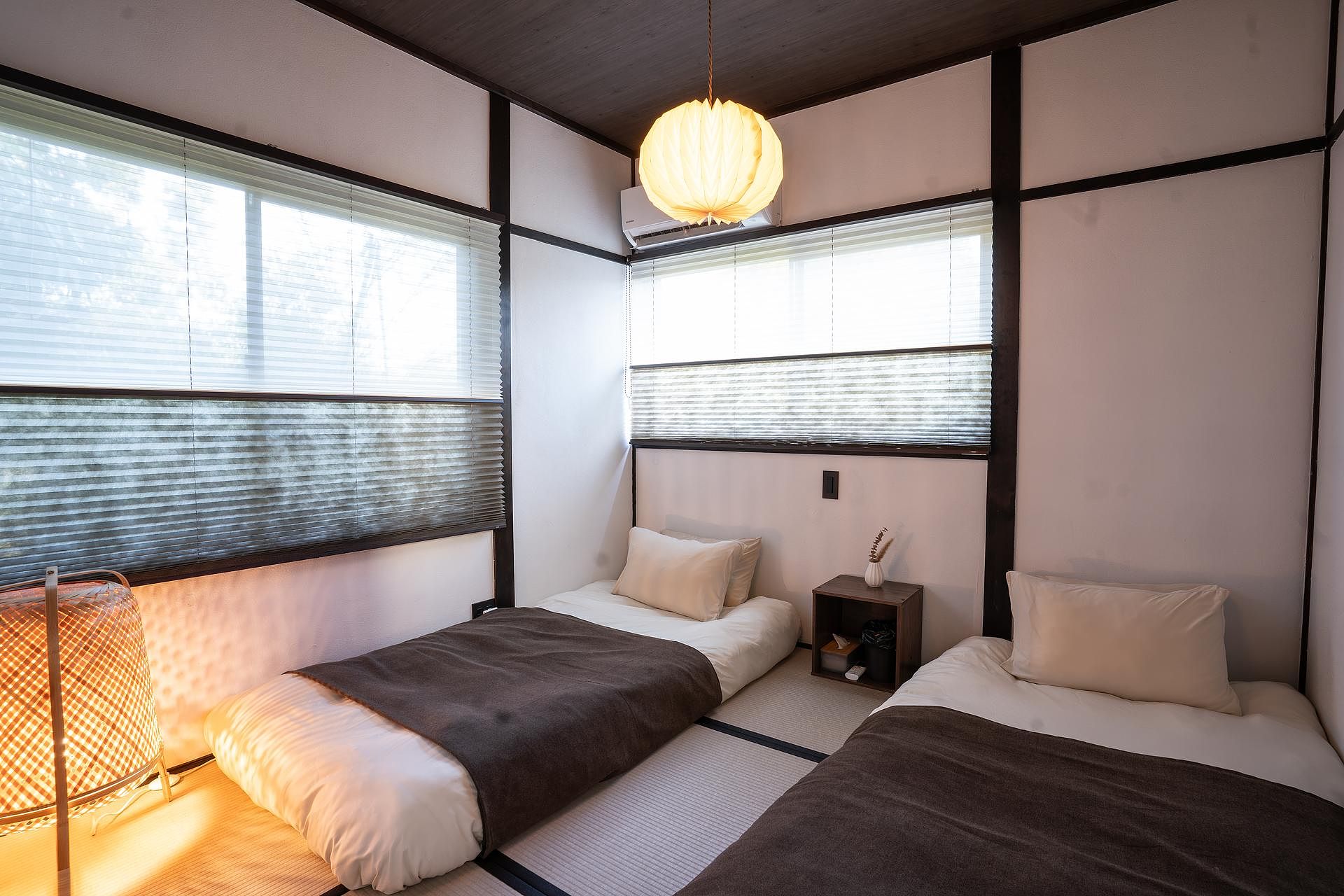 畳の香りが落ち着く和室