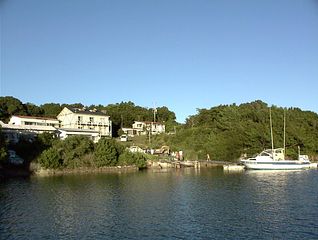 目の前は静かな入り江。日本の夕陽百選に選ばれた英虞湾の夕陽/日本の夕陽百選に選ばれた英虞湾の夕陽です