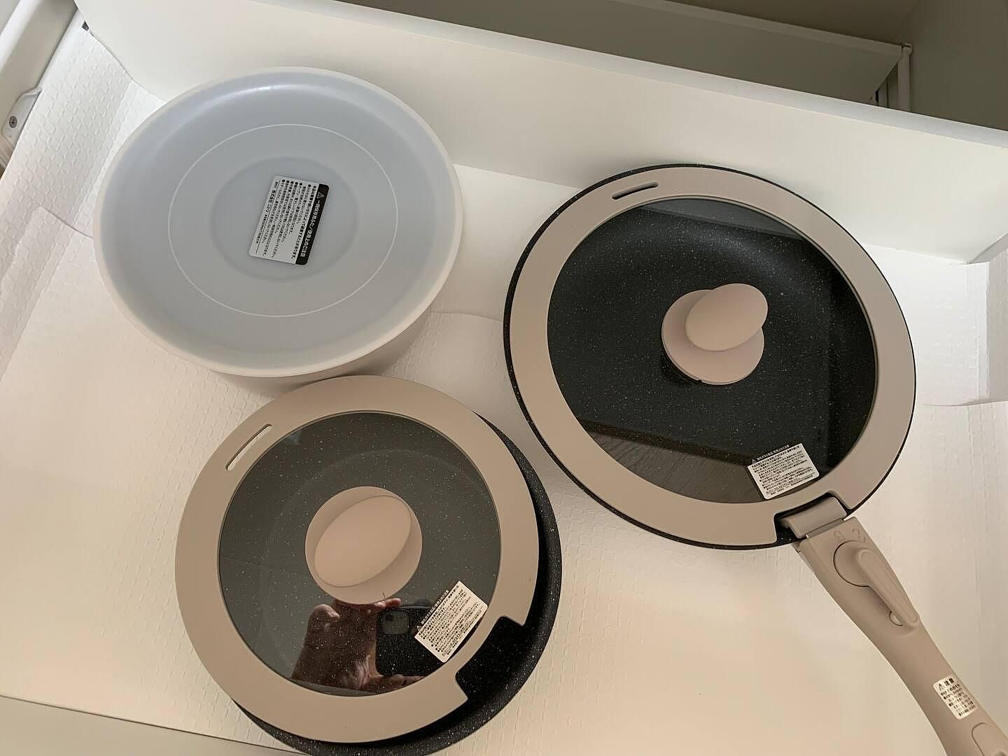 基本的な調理器具が揃っています。