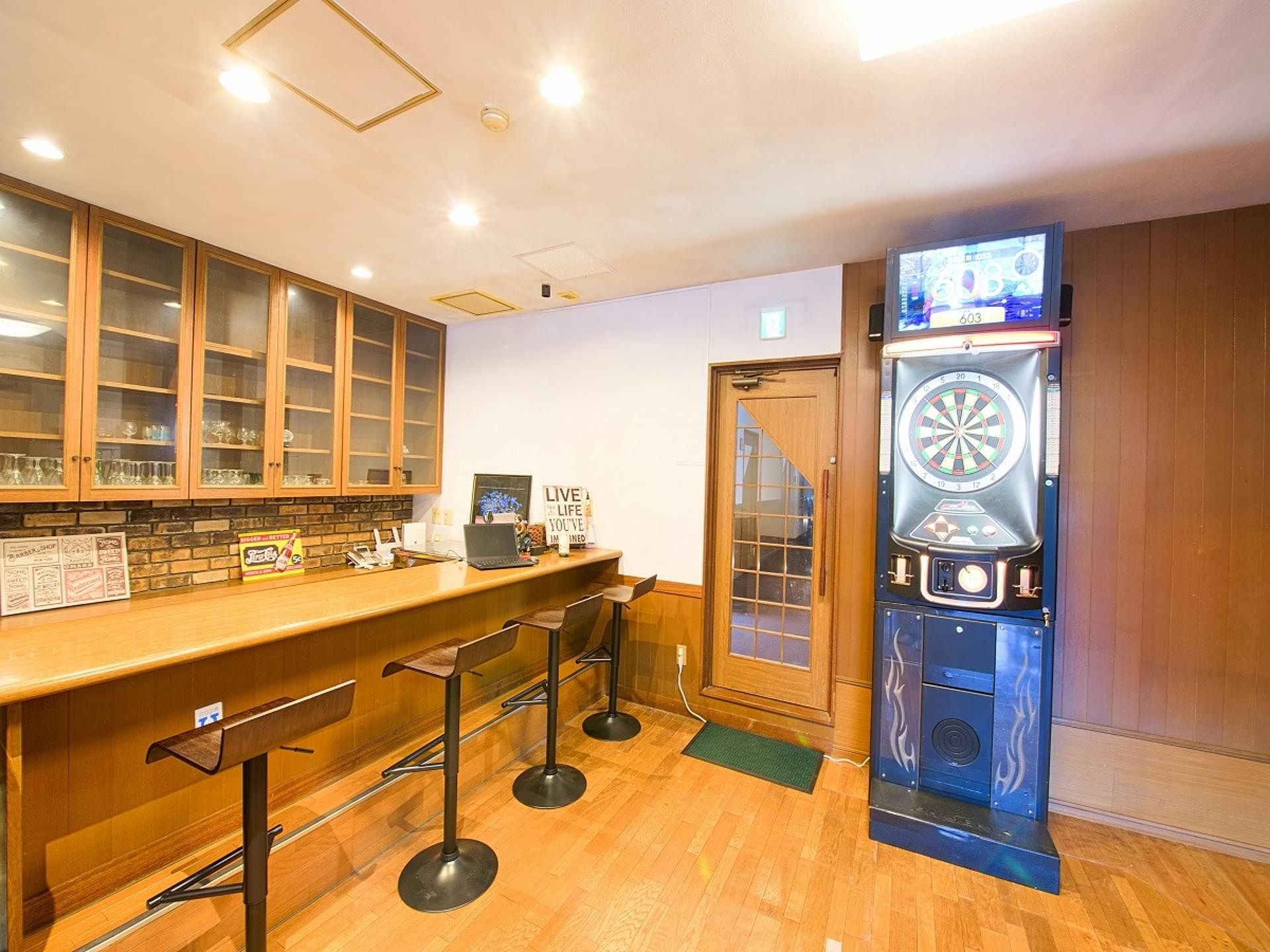 フリースペース＿ダーツ