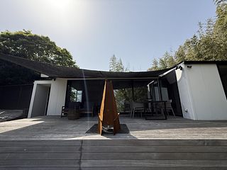 誰からも邪魔されない贅沢な環境と、ゆっくりと流れる時間というかけがえのないご褒美が隠されています。