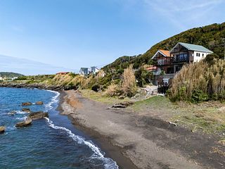 目の前は海