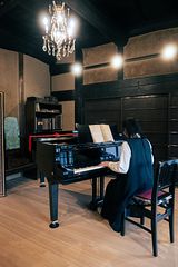 ピアノ（エントランス）　