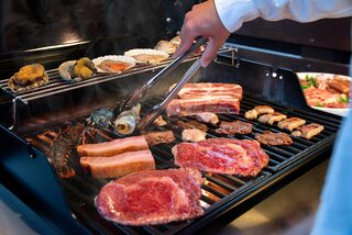 【BBQグリル】香ばしい香りが食欲をそそる本格BBQタイムを堪能