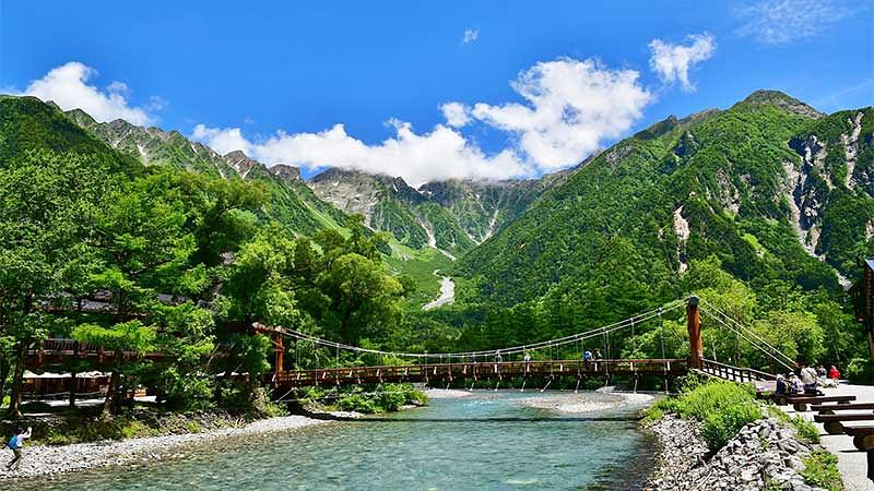 お盆旅行の穴場探し3つのポイント