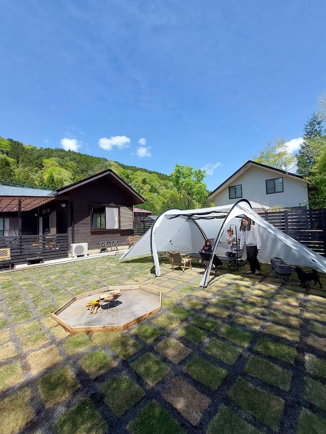 キャンプサイト