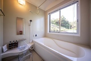 お風呂から山の景色も最高です