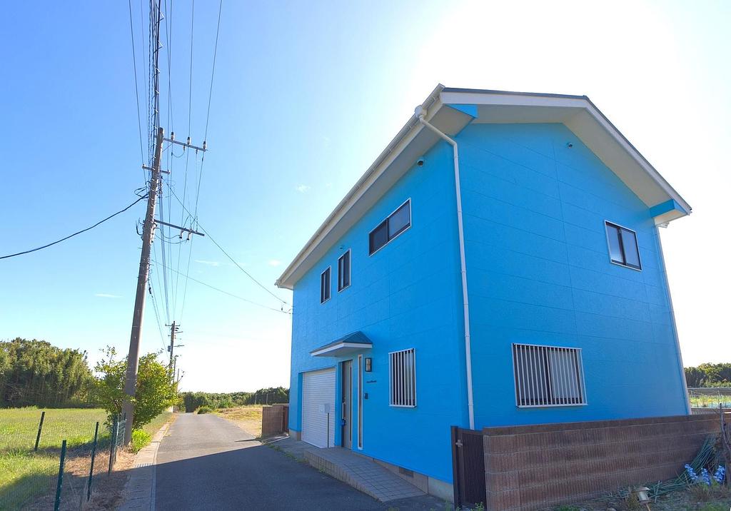 Ocean villa mint