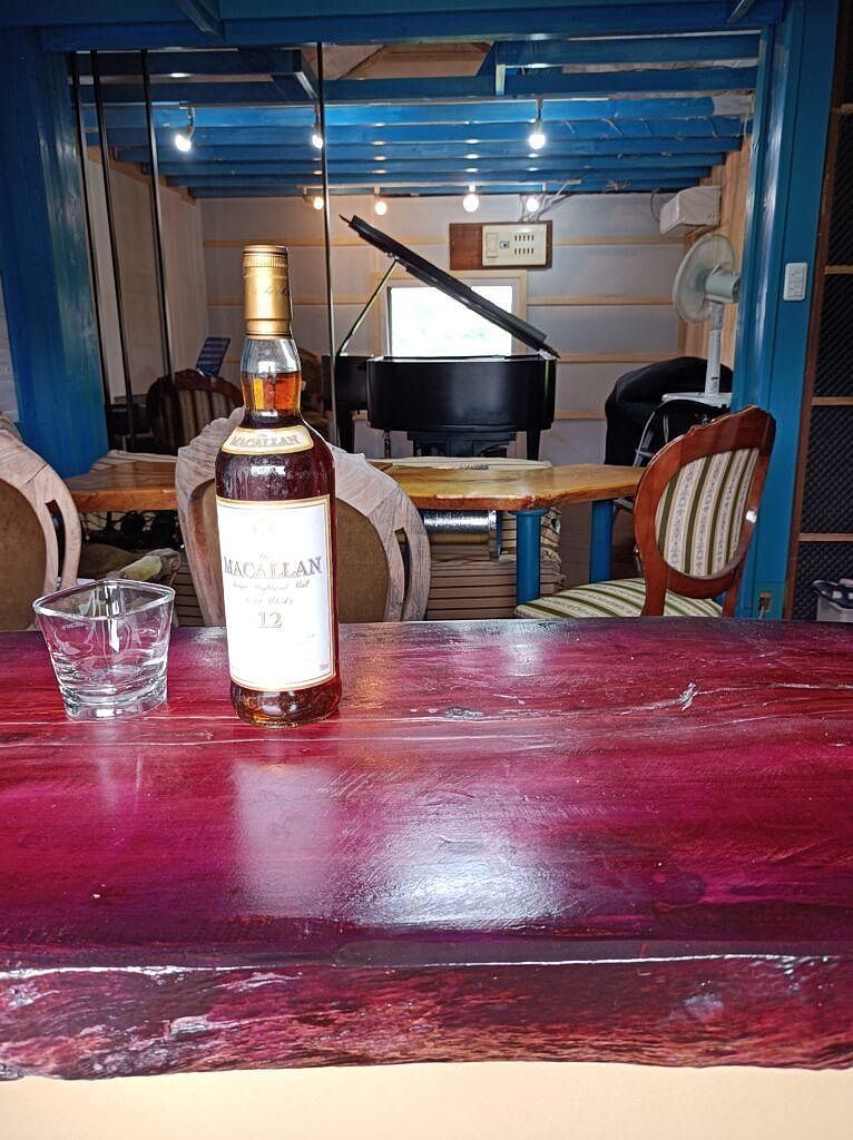 スタジオバーカウンター