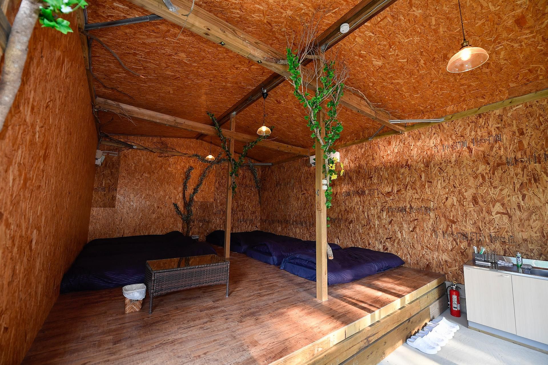 寝室マットレス