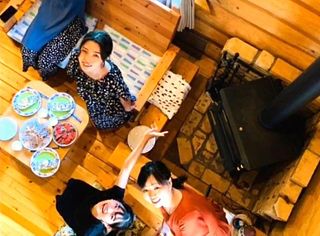 宿泊棟の吹抜けから