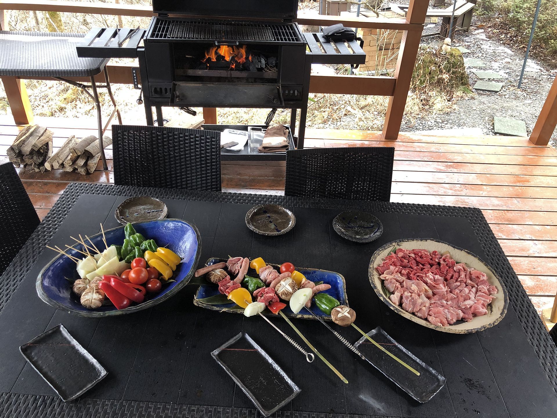 デッキテーブル