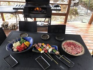 デッキテーブル