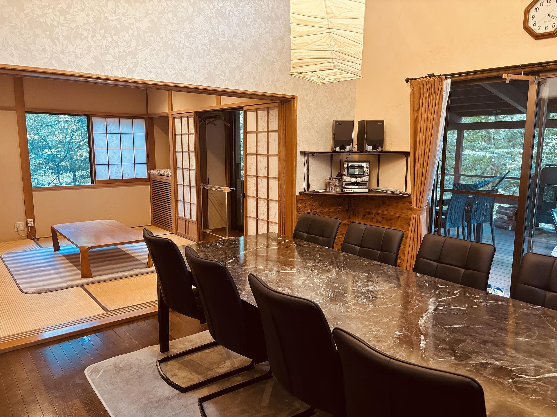 リビングルーム