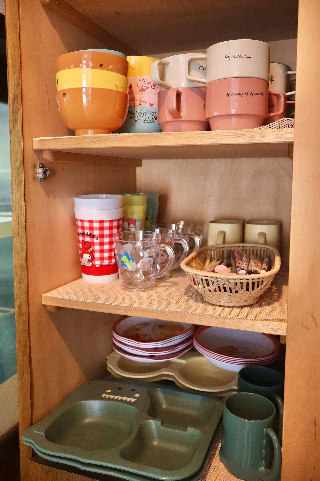 お子様専用食器