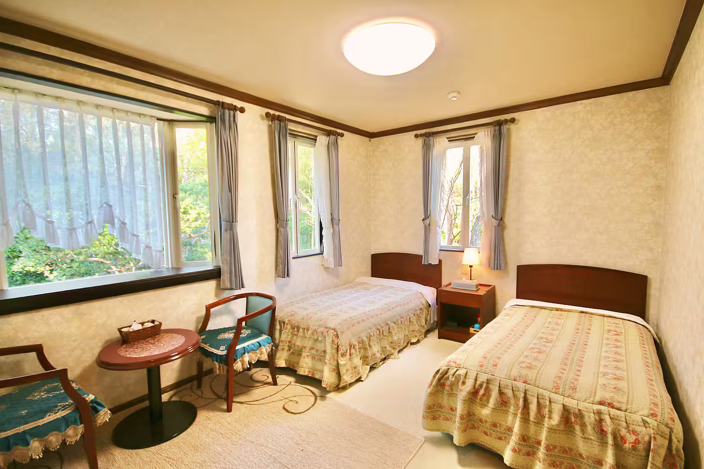 山側ツインルーム