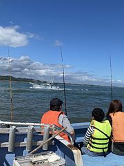 大原漁港の港の朝市で、釣り船乗船体験をしませんか？大人 1500円子供（中学生以下）1000円