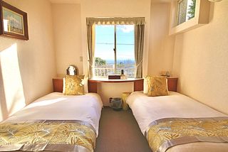 洋室9室・最大25名まで