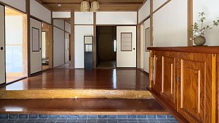 玄関ホールです。広々としております。