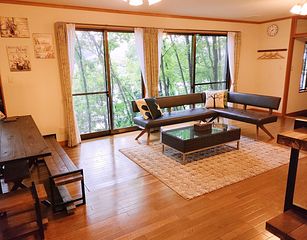 湖が一望できる贅沢な立地