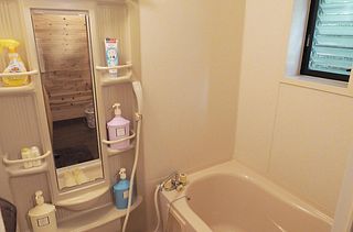バスルーム：シャンプー、リンス、ボディーソープをご用意しております。
