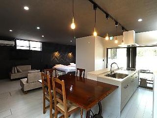 室内は広々としています。