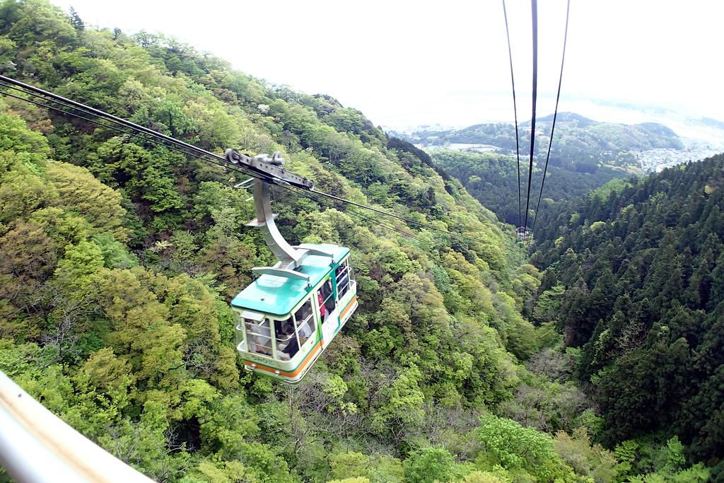 新潟県 | 弥彦山ロープウェイ