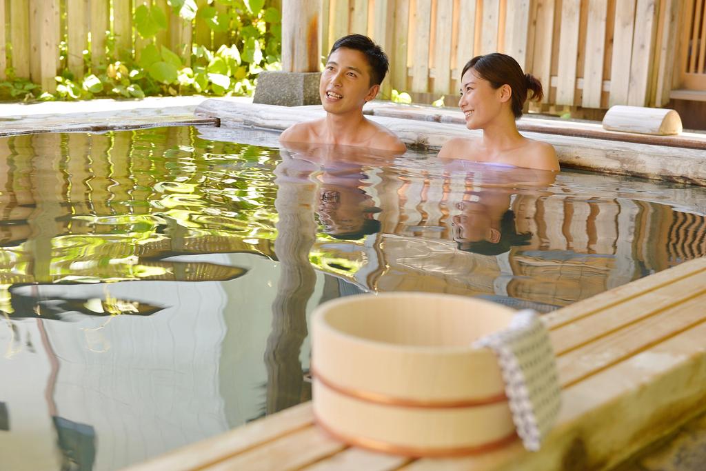 貸し切り風呂でのんびり