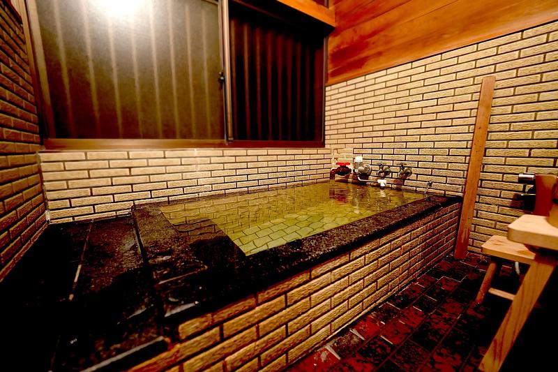 カルシウム硫酸塩泉の温泉