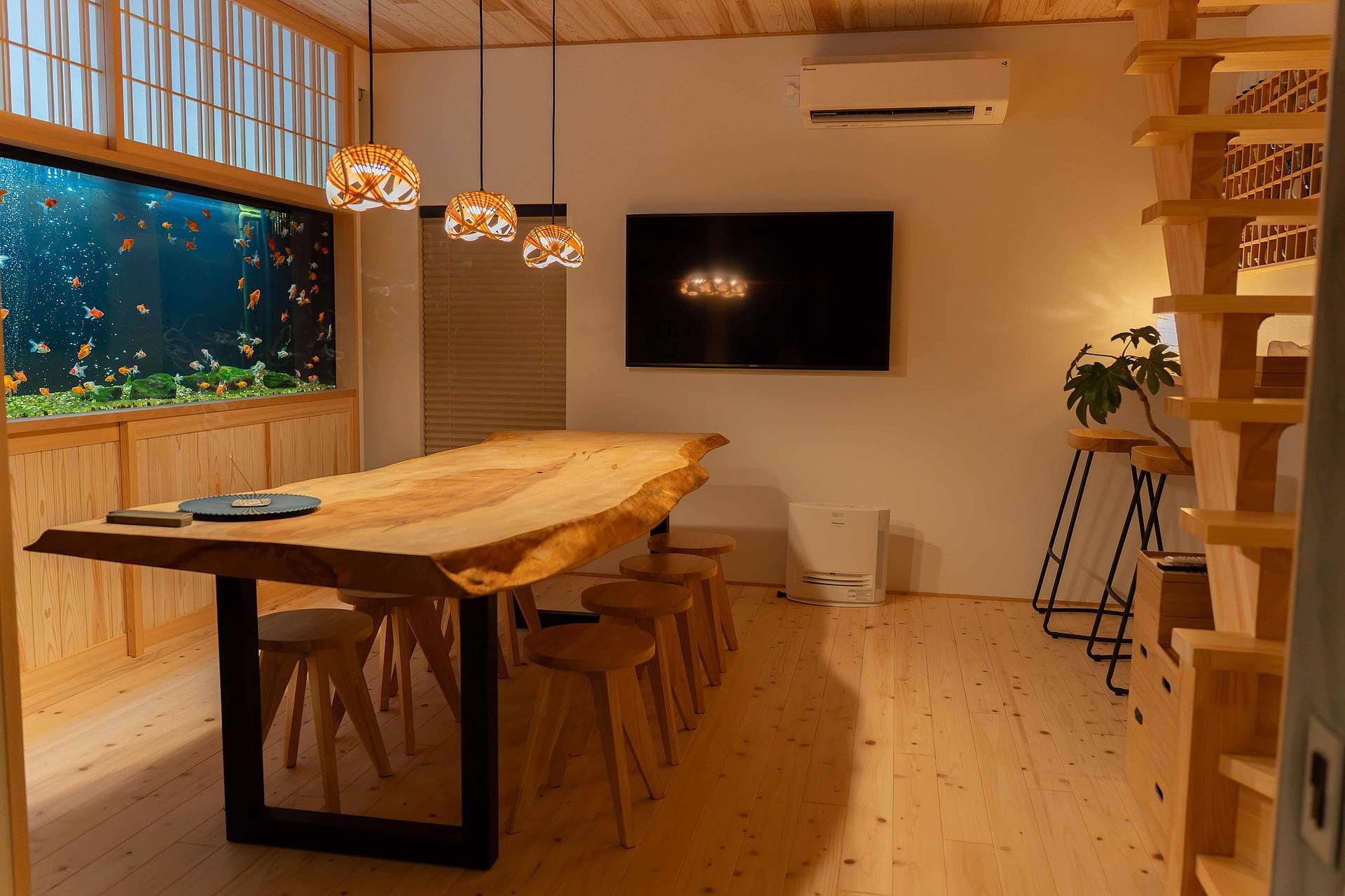 asterisk HIROSHIMA-image