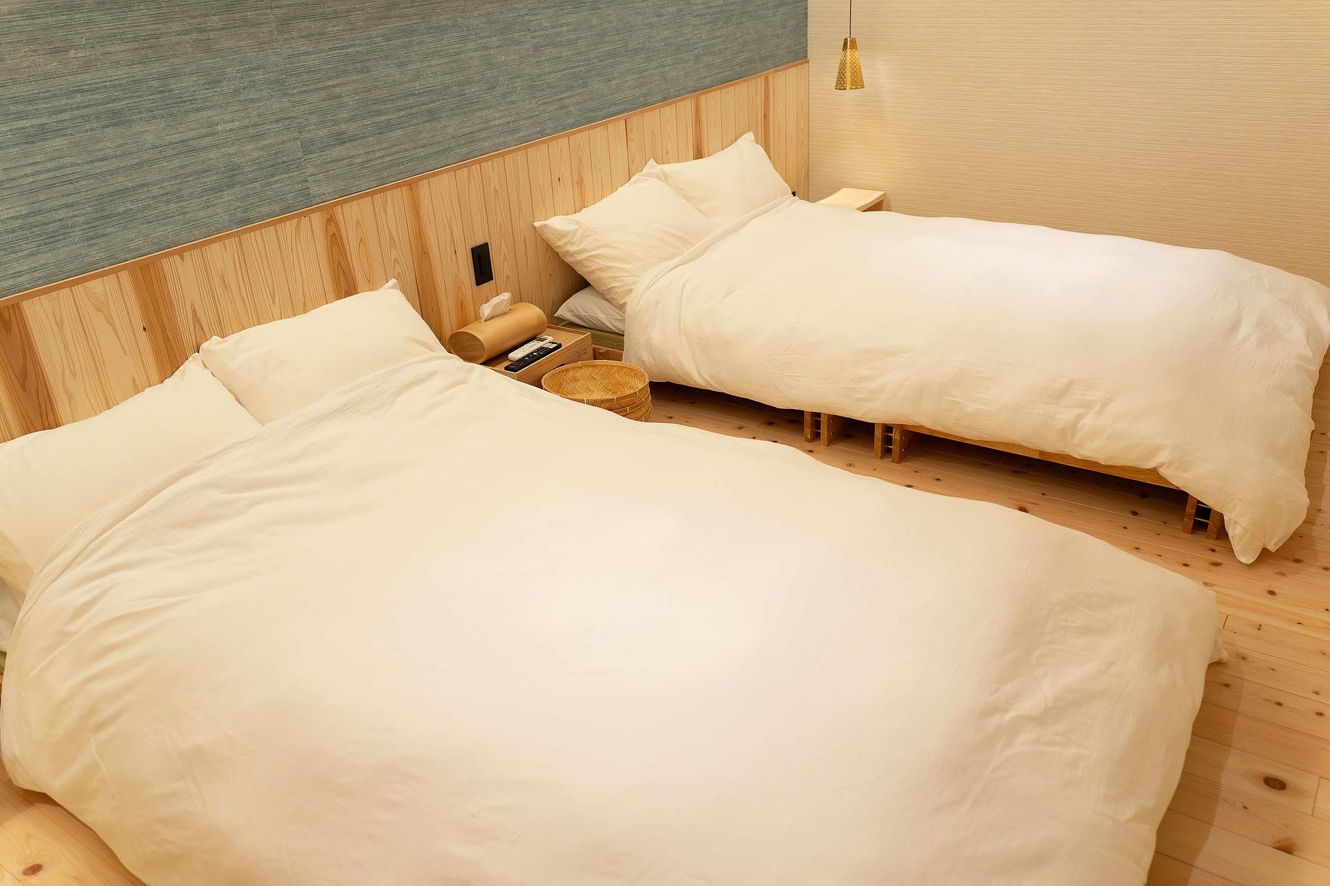 asterisk HIROSHIMA-image