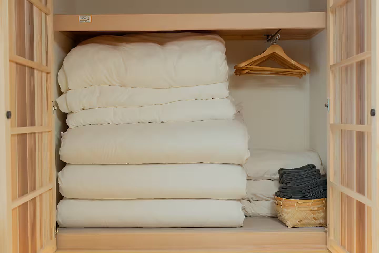 asterisk HIROSHIMA-image