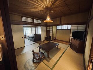 2階和室（春夏）