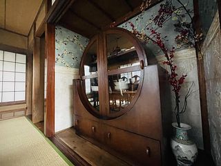 ダイニング　食器棚