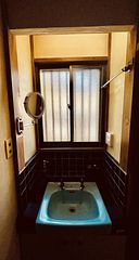 1階タイル洗面台